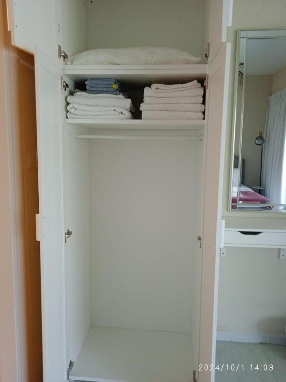 Renovated Cozy One Bed D2-1007 Апартаменти Дубай