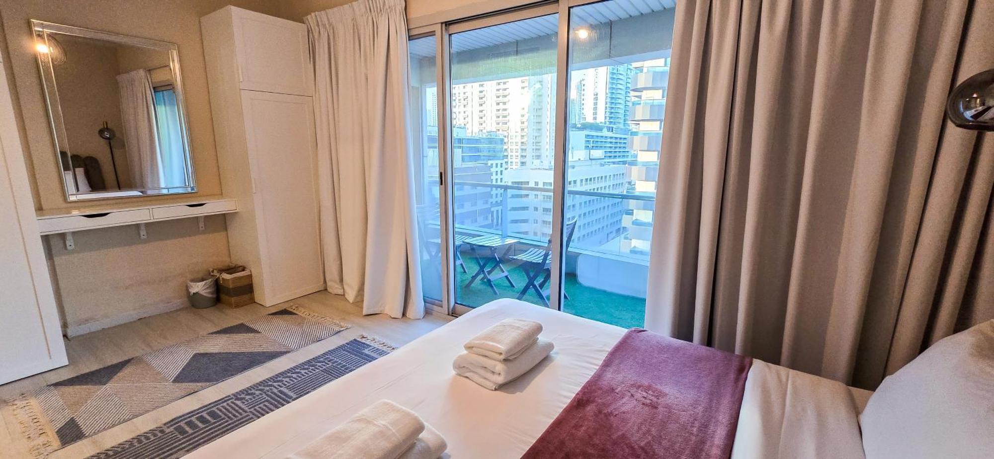 Renovated Cozy One Bed D2-1007 Апартаменти *