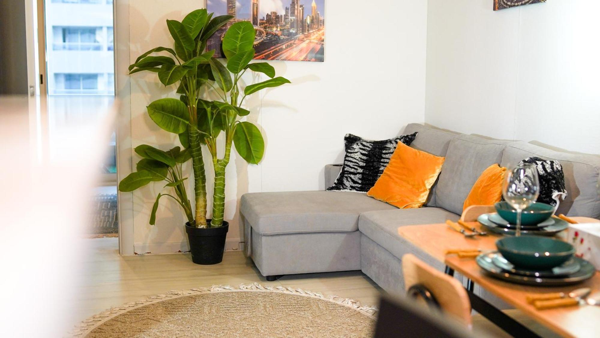 Renovated Cozy One Bed D2-1007 Апартаменти *
